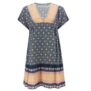 AVENTURA
Aventura Vernazza Shift Dress🌺🌺